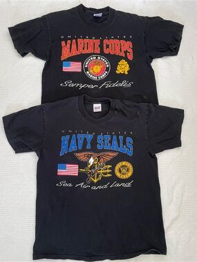 BUNDLE (2) Vintage 90s US Military T-Shirts Marine Corps/ Navy Seals Adult Large